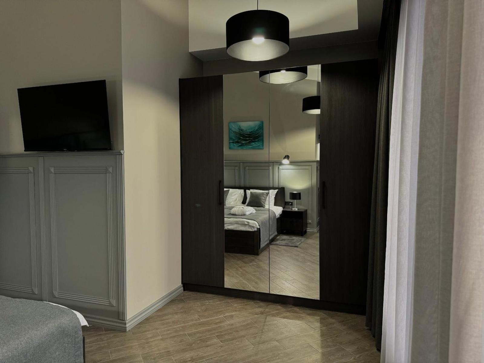 Hotel Aqvium Dnipro Exterior foto