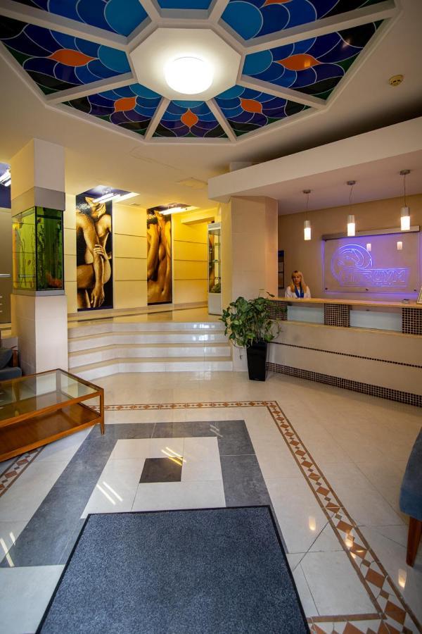 Hotel Aqvium Dnipro Exterior foto
